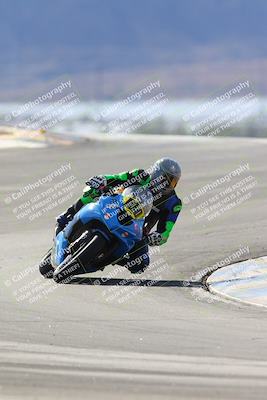 media/Dec-08-2024-CVMA (Sun) [[267e5a7075]]/Race 4-Amateur Supersport Middleweight/